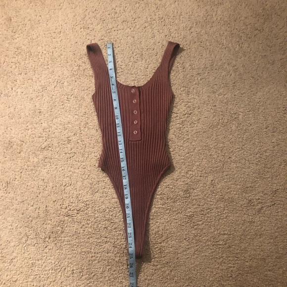 Mocha stretchy ribbed knit thong bodysuit - Picture 7 of 11